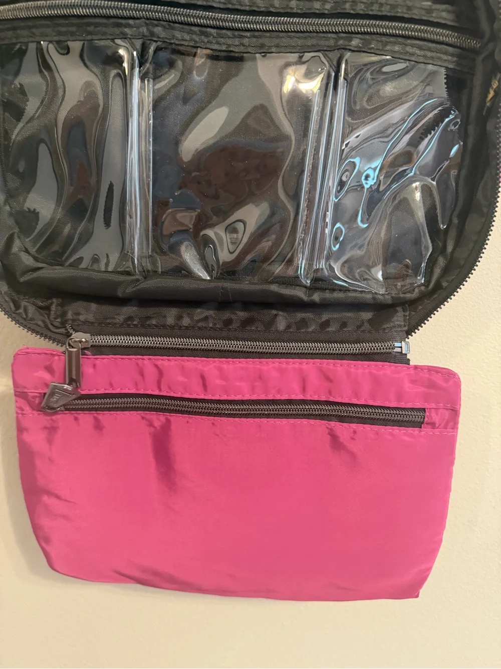 Aimee Kestenberg Pink Hanging Travel Toiletry Cosmetic Organizer Bag